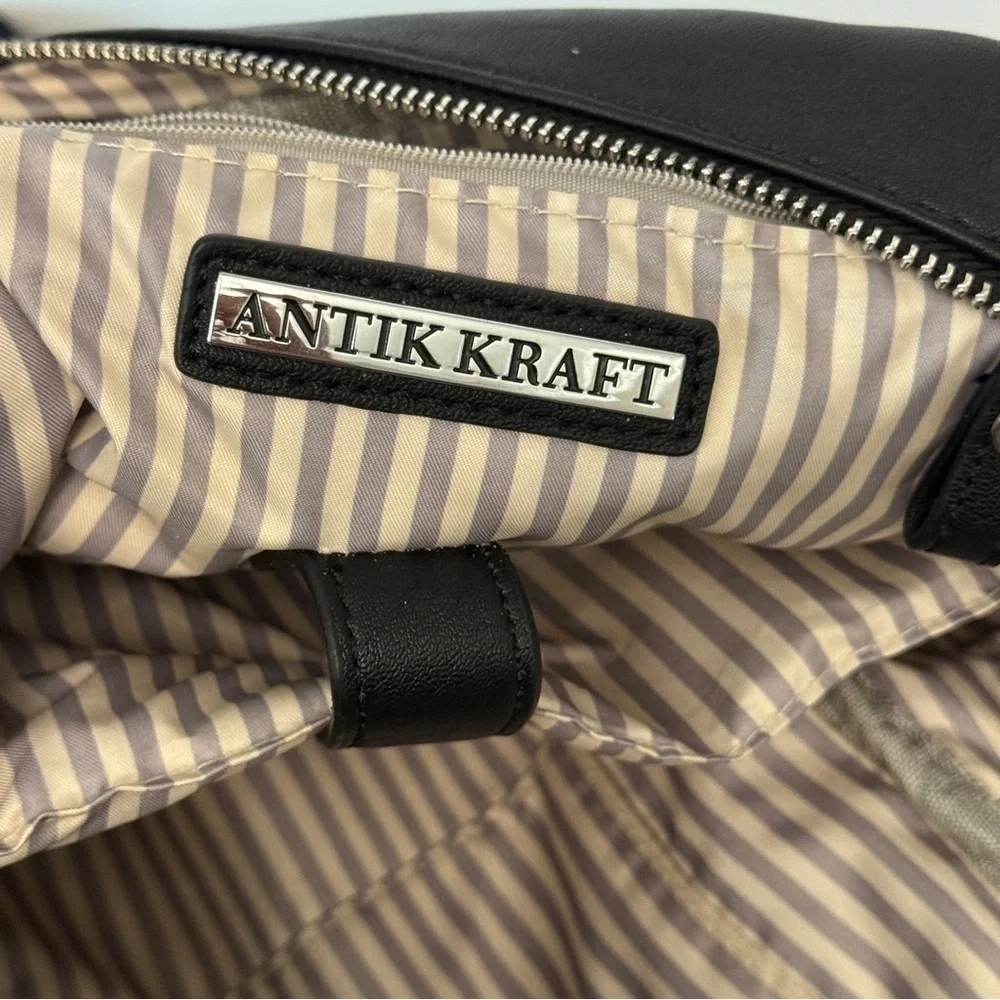 Antik Kraft Willa Backpack Black - Picture 7 of 9